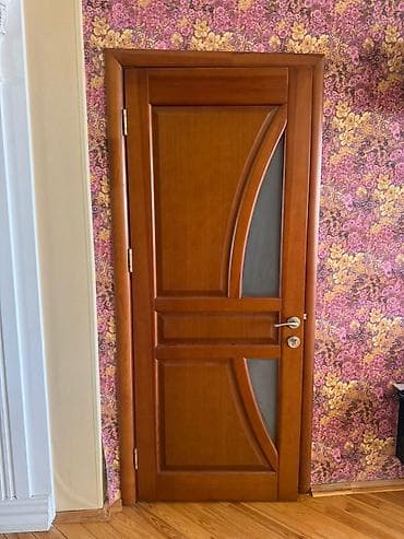 qaplar taxta: 2-si 200 azn Taxta otaq qapısı – şüşə dekorlu, klassik-modern dizayn — 1