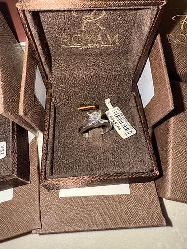 В комплекте: Кольцо, Белое золото, 750 проба — 2