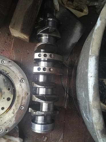 cg motor: Kubota V33 00 motorunun ehtiyyat hissələri movcuddu Val Blok yanacaq — 5