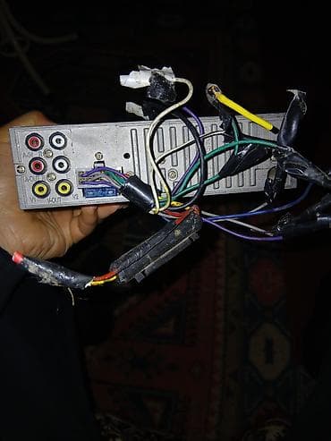 canon 5d mark 1: Магнитола, AUX — 2