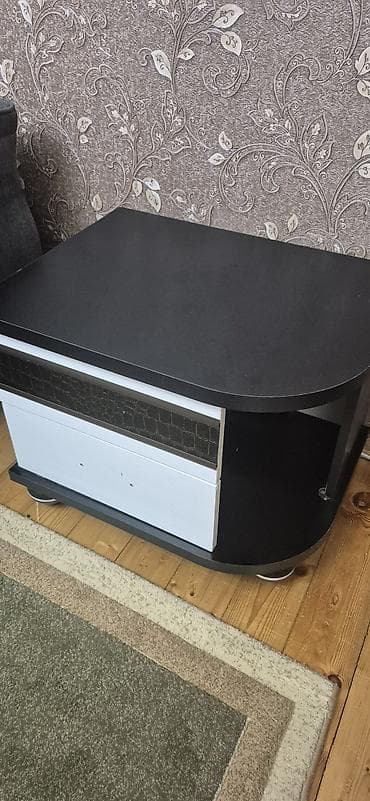 elvan metal qebulu: Oval masa, Açılmayan, Təkərli, Sadə laminat — 2