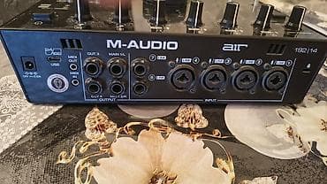 mp 3 player: Salam M-Audio 192/14 ses kart satilir hec bir problemi yoxdur ideal — 3