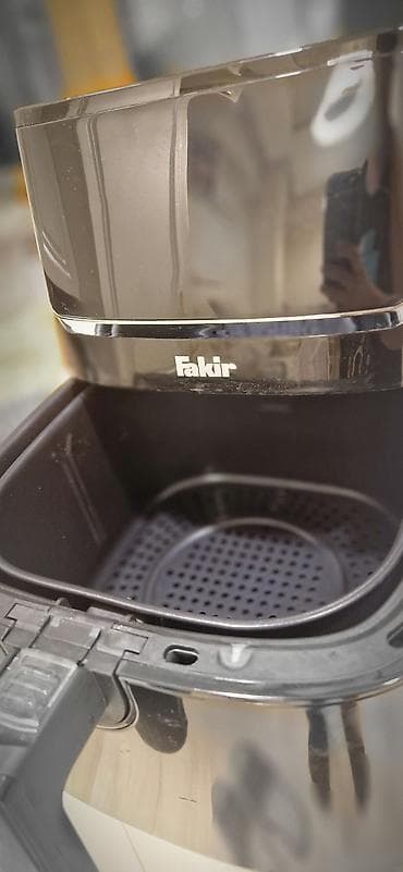 samovar satiram: Airfrier (fritöz) Fakir firması, tutumu 5,5 litr. 2-3 dəfə istifadə — 2