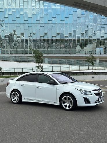 bmw e34 ehtiyat hisseleri: Məhsul: Alüminium disklər və təkər komplekti - Marka/model: BLADE — 5