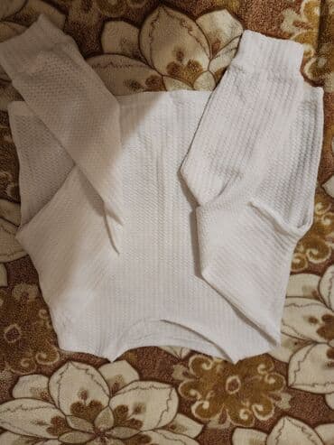 трусы для обрезания: Ağ rəngli uzunqol köynək dəsti: - Material: bal pətəyi (wafel) — 1