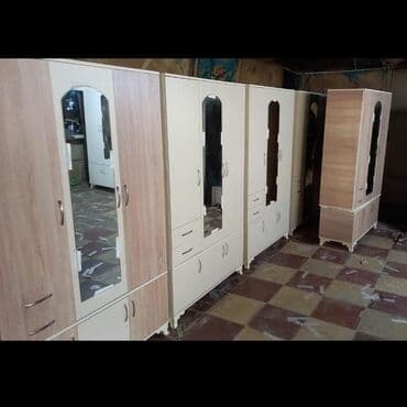 asilqan dolab: Açılan, 3 qapılı Düz dolab, Qarderob, paltar dolabı — 5