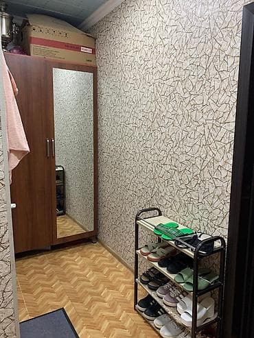 ev menzil: Nasosnu Xəzri yaşayış massivi 55 nömrəli marşurut yoluna yaxın 2 sotun — 2
