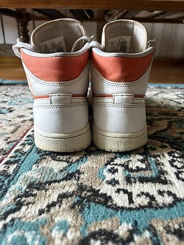 krosofka: Nike Air Jordan 1 Mid – kişi ayaqqabısı - Model kodu: CZ0774-800 — 2
