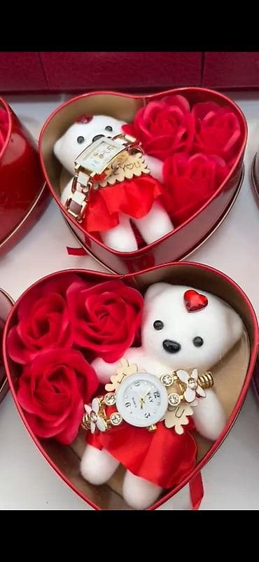 8 Mart endirimləri
Qiymət. 16 azn 20 mts 2 azn catdirma — 1