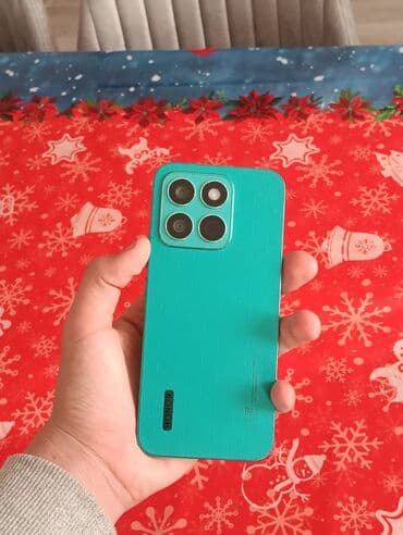 Apple iPhone: Honor 8C, 128 ГБ, цвет - Зеленый, Face ID — 6