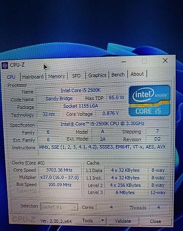 Masaüstü kompüterlər və iş stansiyaları: Salam işlək sistem bloku satılır 2 problemi Var Lan portu və HDMI — 4