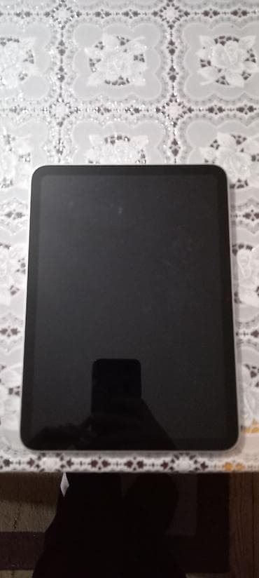 ipad 12: İpad A16 128GB Gümüşü rəngdədir. Heç bir problemi yoxdur, ideal — 2