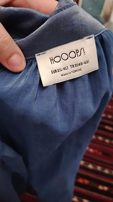 HOOOPS! qadın köynəyi - Rəng: metalik parıltılı mavi - Model: uzun