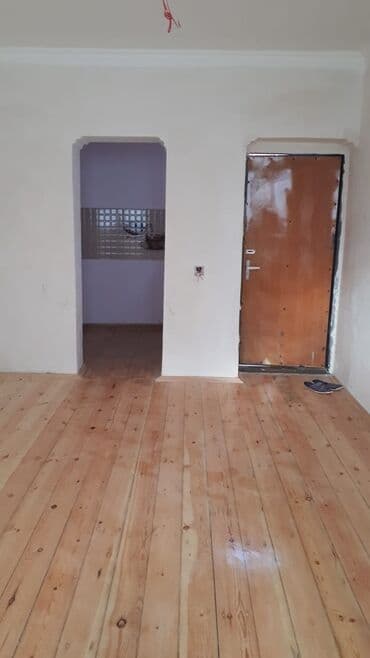 Binəqədi qəs. 1 otaqlı, 35 kv. m, Yeni təmirli