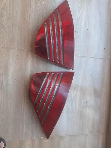 r20 mercedes: Mercedes-Benz — 1