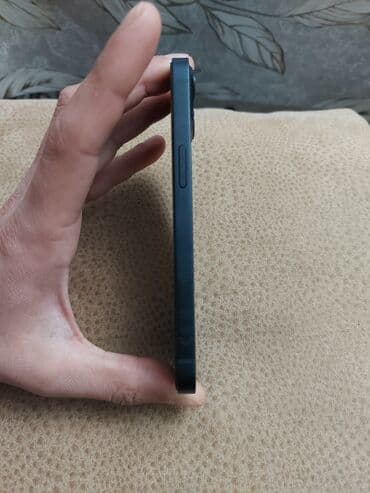 telefon lombardi: IPhone 13, Mavi, Face ID — 3