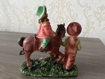 11 dollar nece manatdir: Suvenir
Dekor heykel hediyye — 5