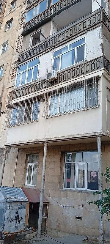 Недвижимость: Баку, Поселок Ясамал, 4 комнаты, Вторичка, м. Эльмляр Академиясы, 90 м² — 3