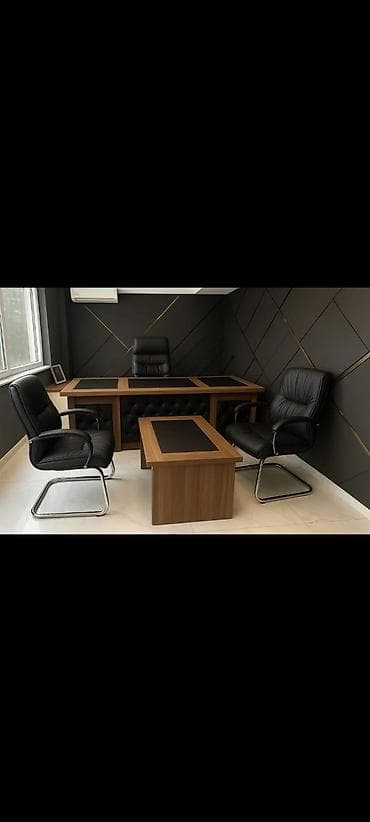 Ofis dəst mebeli: Direktor otağı üçün ofis mebelləri dəsti Tərkib: - Böyük iş masası — 1