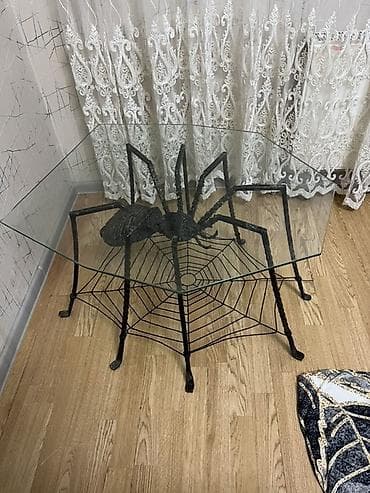 mini stol: Əl işi jurnal masası,sifarişlə haxırlanmışdır,təkrarı yoxdur. Bədii — 8