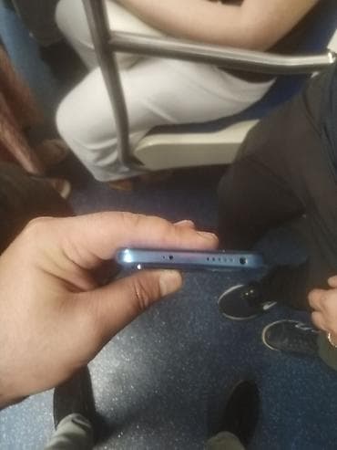 2 el pc: Poco M4 Pro, 128 GB — 3