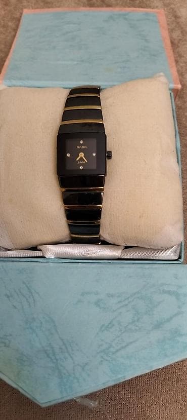 Rado Jubile qadın qol saatı - Korpus: kvadrat formalı qara keramika -