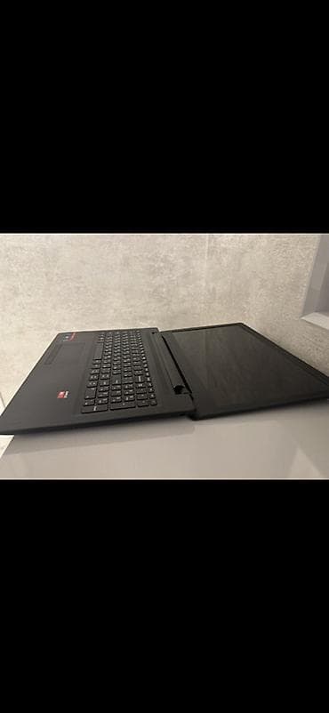 ip 13 pro: Lenovo noutbuk - Model xətti: Lenovo (qara korpus, klassik dizayn) - — 4