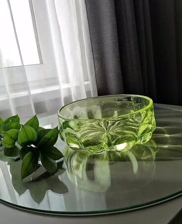 qab qazan: Konfet və meyvə qabı. Rəngli şüşə, 60-70-ci illər, 17 sm, ideal — 2