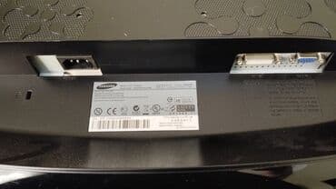 Foto və videokameralar: LCD Monitor Samsung Model: 2433LW Model code: LS2433LW İnterfeys: VGA — 10