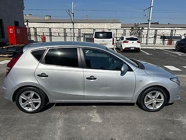 turbo.az avtomobil: Hyundai i30: 1.6 l | 2009 il Hetçbek — 5