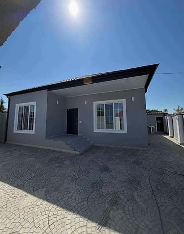 modul tipli ev: Satılır: həyət evi/bağ evi - Tamamilə hasarlanmış, darvazalı giriş — 2