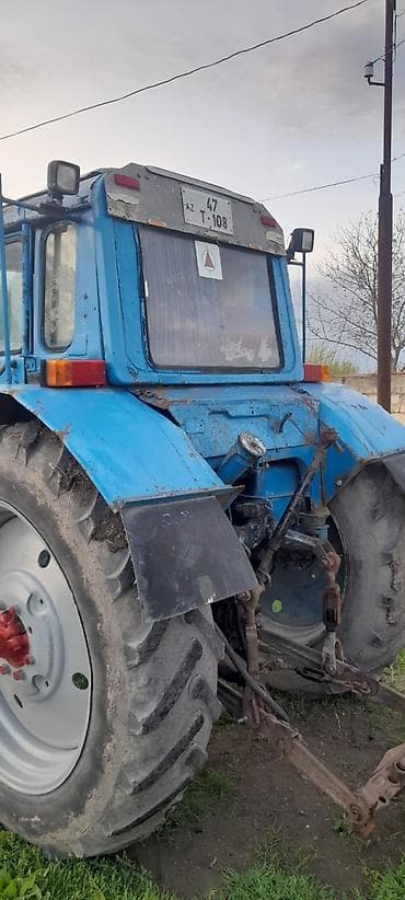 trator 80: Mavi rəngli təkərli kənd təsərrüfatı traktoru Texniki xüsusiyyətlər — 3