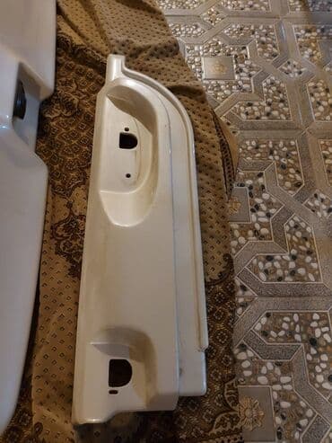 prius ön şüşə: Toyota HİLUX, 2017 il, Yaponiya, Ödənişli çatdırılma — 3