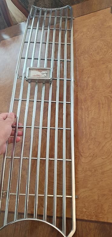 mercedes c 200: Məhsul: Köhnə model avtomobil üçün ön radiator barmaqlığı Vaz 2101 — 10