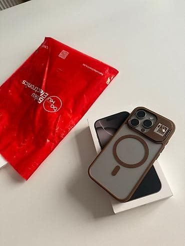 13 pro plus: IPhone 16 Pro, 256 GB, Natural Titanium, Face ID — 10