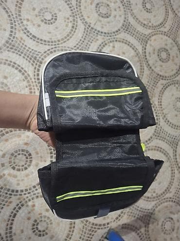 Velosiped üçün çanta (ön boruya/sükan altına bərkidilən) - Material