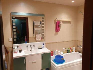 4 cu mikrorayon kiraye evler 2023: 8 noyabr metrosunun çıxışında papanin xəstəxanasına yaxın 18 — 11