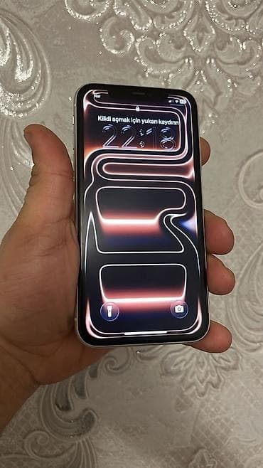 planşet telfon: IPhone 11, Ağ, Qırıq — 5