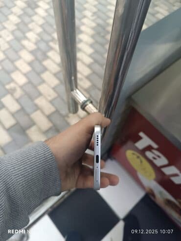 honor play qiymeti: Honor 400 Lite, 256 GB, rəng - Gümüşü, Barmaq izi — 2