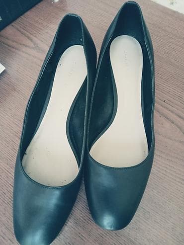 ayaqab: Tuflilər, Charles&Keith, Ölçü: 40, İşlənmiş — 5