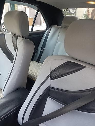 mercedes 2.4: Mercedes-Benz C 240: 2.4 l | 1998 il Sedan — 9