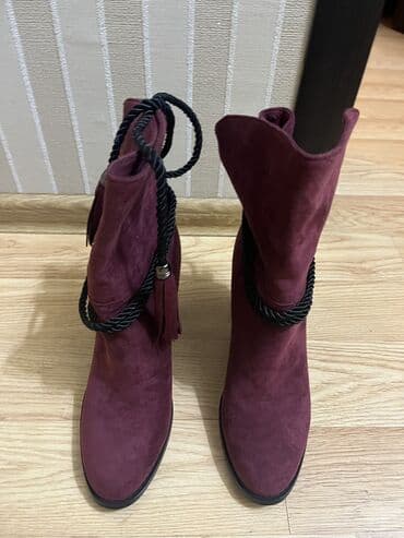 kişi üçün qırmızı çəkmələr: Ölçü: 41, Yeni — 1