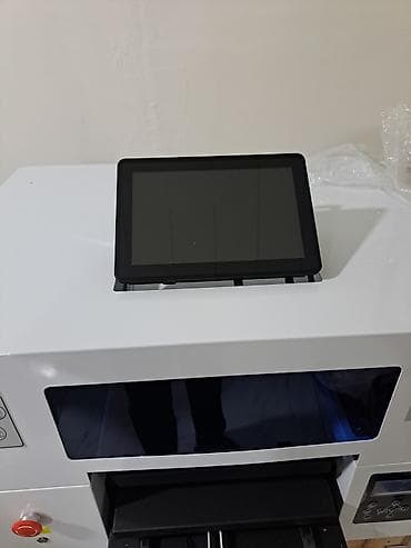 принт на футболках: DTG Printer SK30D + İstilik Pressi Məhsul təsviri: - Model: DTG — 2