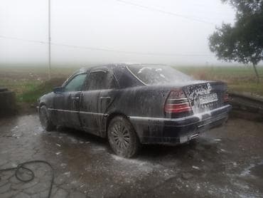 bmw e36 katalizátor: Mercedes-Benz CL 180: 1.8 l | 1997 il Sedan — 2
