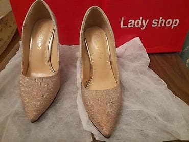 qızılı ayaqqabı: Parlaq qızılı rəngdə qadın stiletto tuflilər – Lady Shop - Model — 1