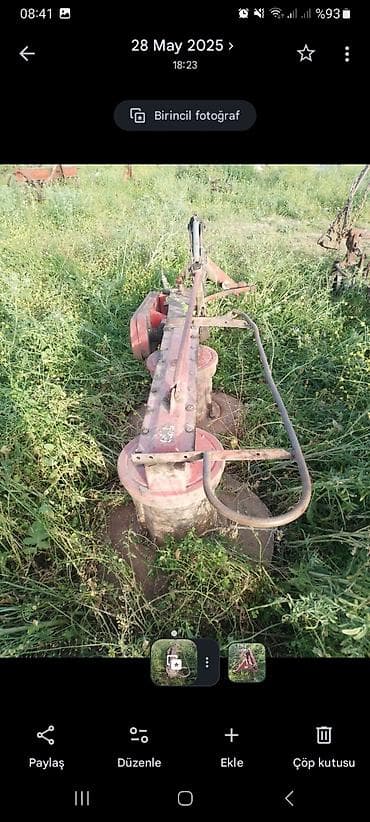 muhərrik velosiped: Mavi rəngli təkərli traktor – kabinəli, ön faralar və siqnal işıqları — 6
