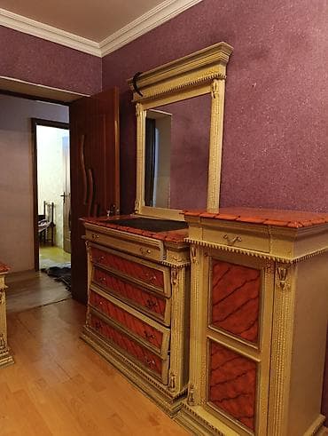 Mənzil alıram: Kirayə ev İnşaatçılar metrosunun başı kontaktın arxası bes mərtəbəli — 5