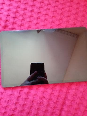 crelander tablet: HONOR planşet - Brend: HONOR - Korpus: metal arxa panel, zərif boz — 2