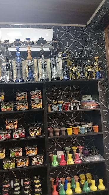 Şəxsi əşyalar: Nəbzli dizaynlı nərgilə - Klassik şüşə kolba: qalın, naxışlı, şəffaf — 2