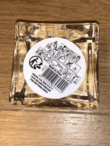 bəzək əşyası 9 hərfli: Подсвечники 
6 шт — 4